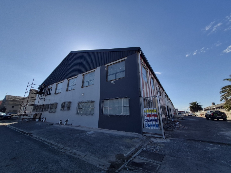 To Let Commercial Property for Rent in Maitland Western Cape